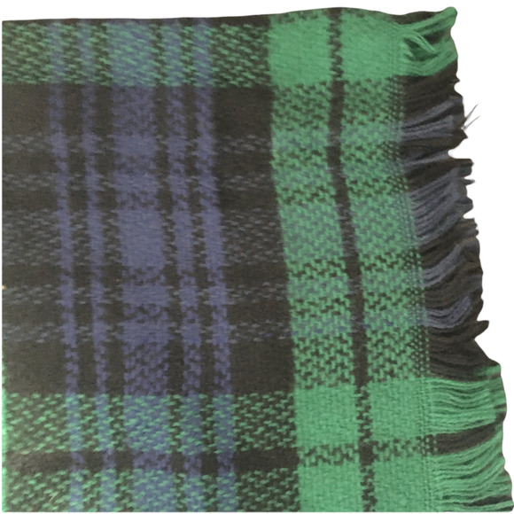 Check Plaid Thin Fringe Throw Blanket Green and Blue 100% Acrylic Cabincore - Picture 2 of 6